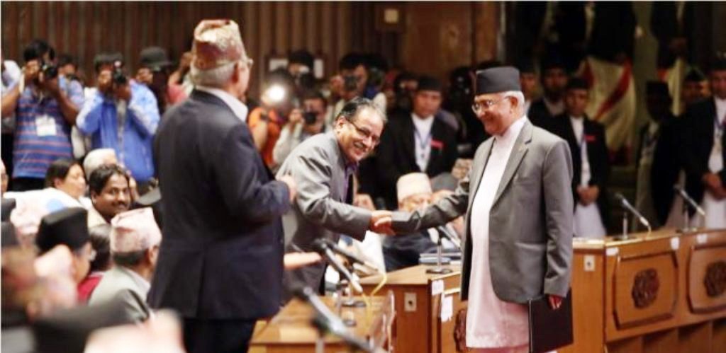 ओलीको अडान, प्रचण्ड र देउवाको नयाँ प्लान