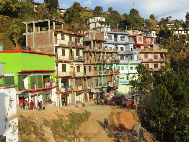 जाजरकोटमा भवन संहिता मिचेर घर निर्माण