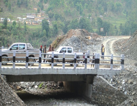 मध्यपहाडी लोकमार्ग पश्चिम खण्डको लागत ३९ अर्ब
