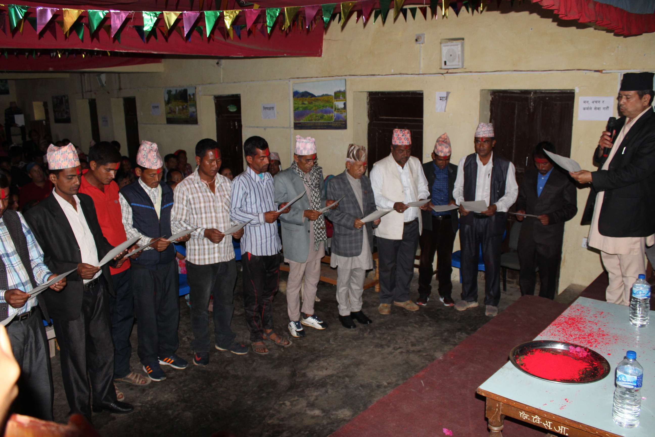 जाजरकोटको भेरी नगरपालिका का विजयी मेयर,उपमेयर अन्य सदस्यहरुलाई सपथ