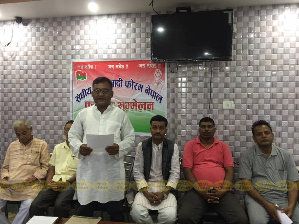 नवप्रवेशीलाई टिकट बेचेको भन्दै एमाले नेता सुन्दर कुर्मीले पार्टी छोडे