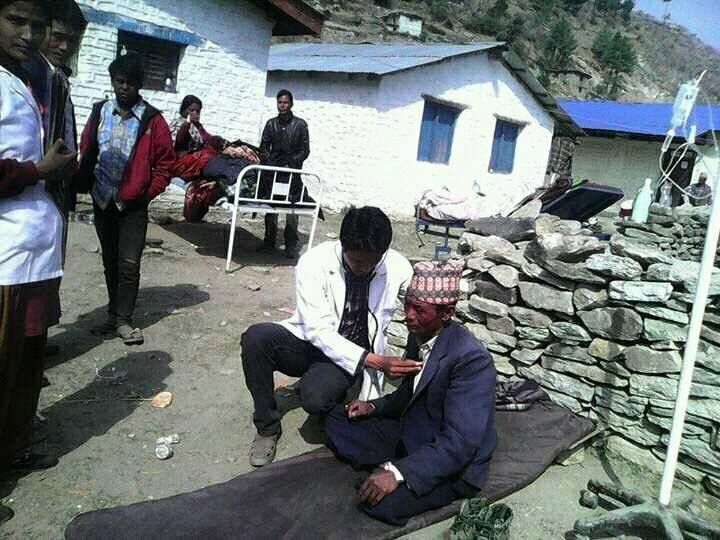 छैन ब्लड बैंक, अपरेसनका लागि रगत चाहिए मध्यरातमा सेना–प्रहरी गुहार्नुपर्छ