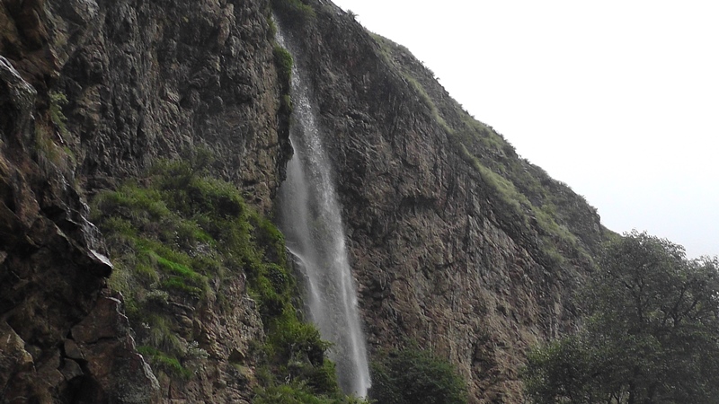 प्रचार प्रसार अभाव हुदा च्याछहरा झरना अझेलमा