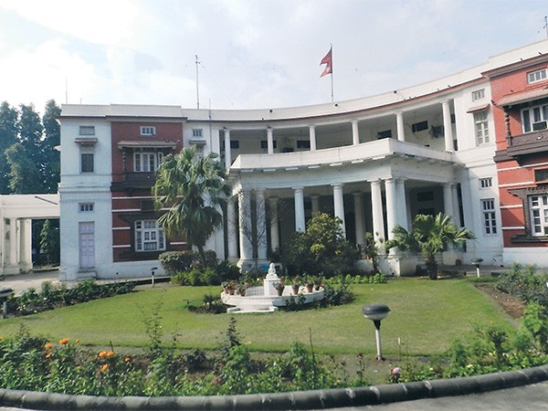 नेपाल प्रहरीका एसएसपीलाई नफापेको दिल्ली दुतावास,जो जान्छन् तिनै असफल