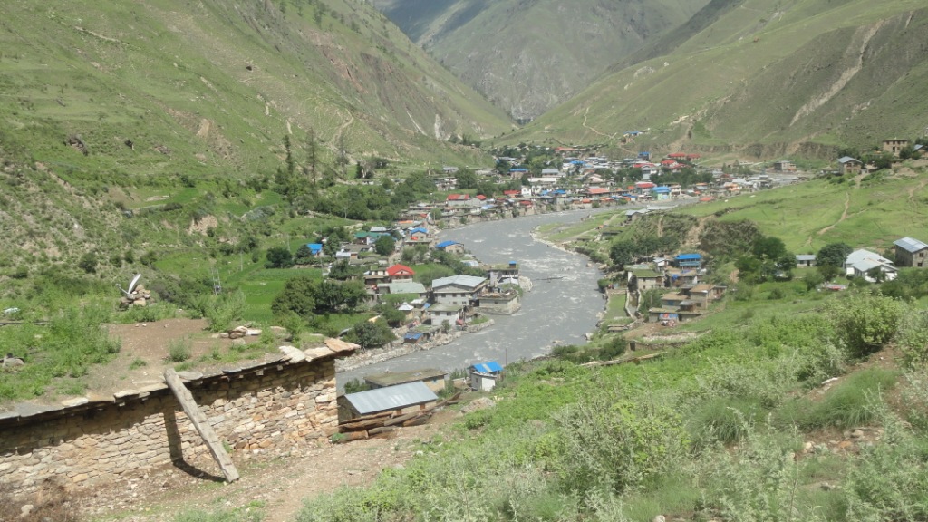 डोल्पामा गाँउपालिकाको केन्द्र बिवाद चुलियो,स्वास्थ्य चौकी तोडफोड,३ घाइते,कर्मचारी सुरक्षा घेरामा !