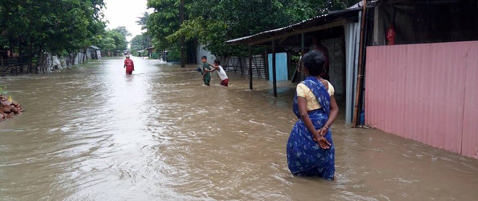 बाढीको बितण्डा  देशभर कहाँ के भयो