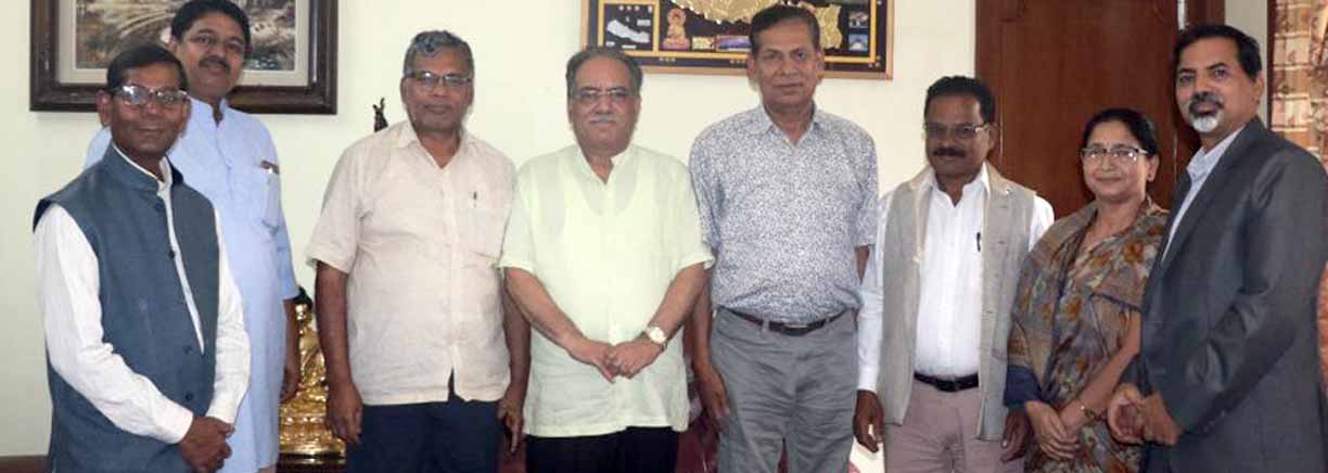नयाँ शक्तिलाई अर्को झड्का, डा भट्टराईनिकट नेता धमाधम माओवादीमा
