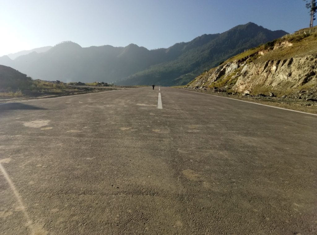 १८ तस्बिरमा हेर्नुहोस डोल्पाको जुफाल विमानस्थल,४२ बर्षसम्म यस्तो थियो,अहिले यस्तो भयो ! (फोटोफिचर)