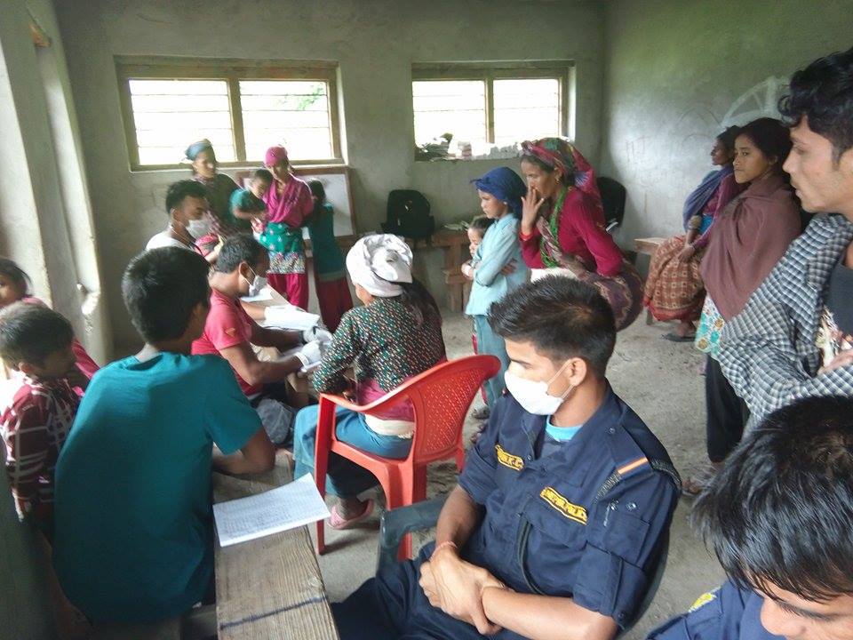 ईतिहासमै पहिलो पटक घरमा पुगेर डाक्टर द्धारा उपचार