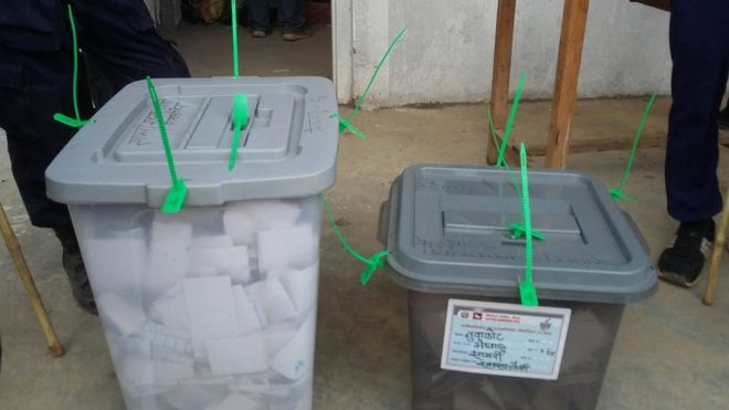 दलका प्रतिनिधिले मतपेटिकाको पहरेदारी गर्ने