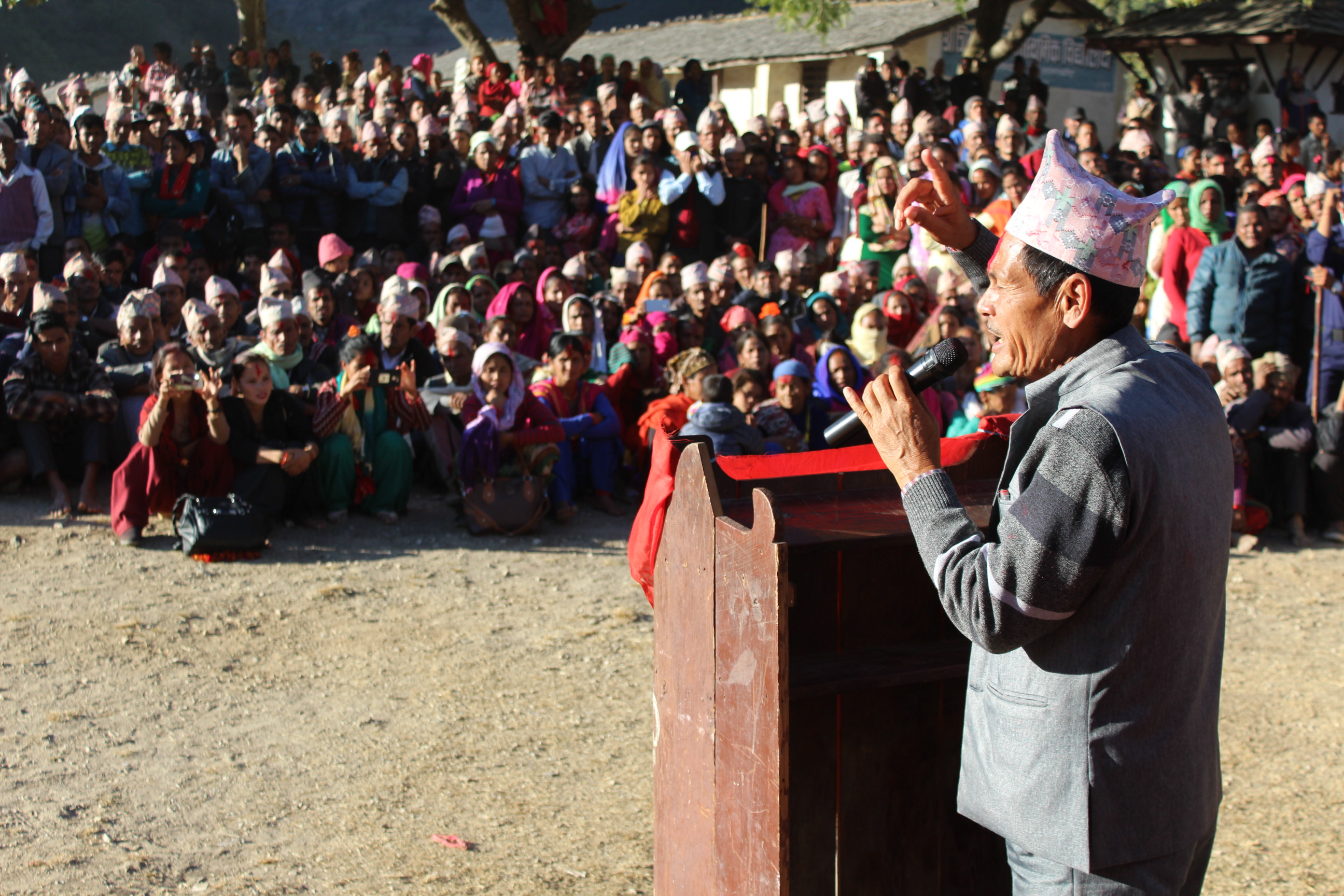 जाजरकोट त्रिवेणी नलगाड नगरपालिका छेप्का देखि कैना सम्म यातायातका साधन सञ्चालन (फोटो फिचर )