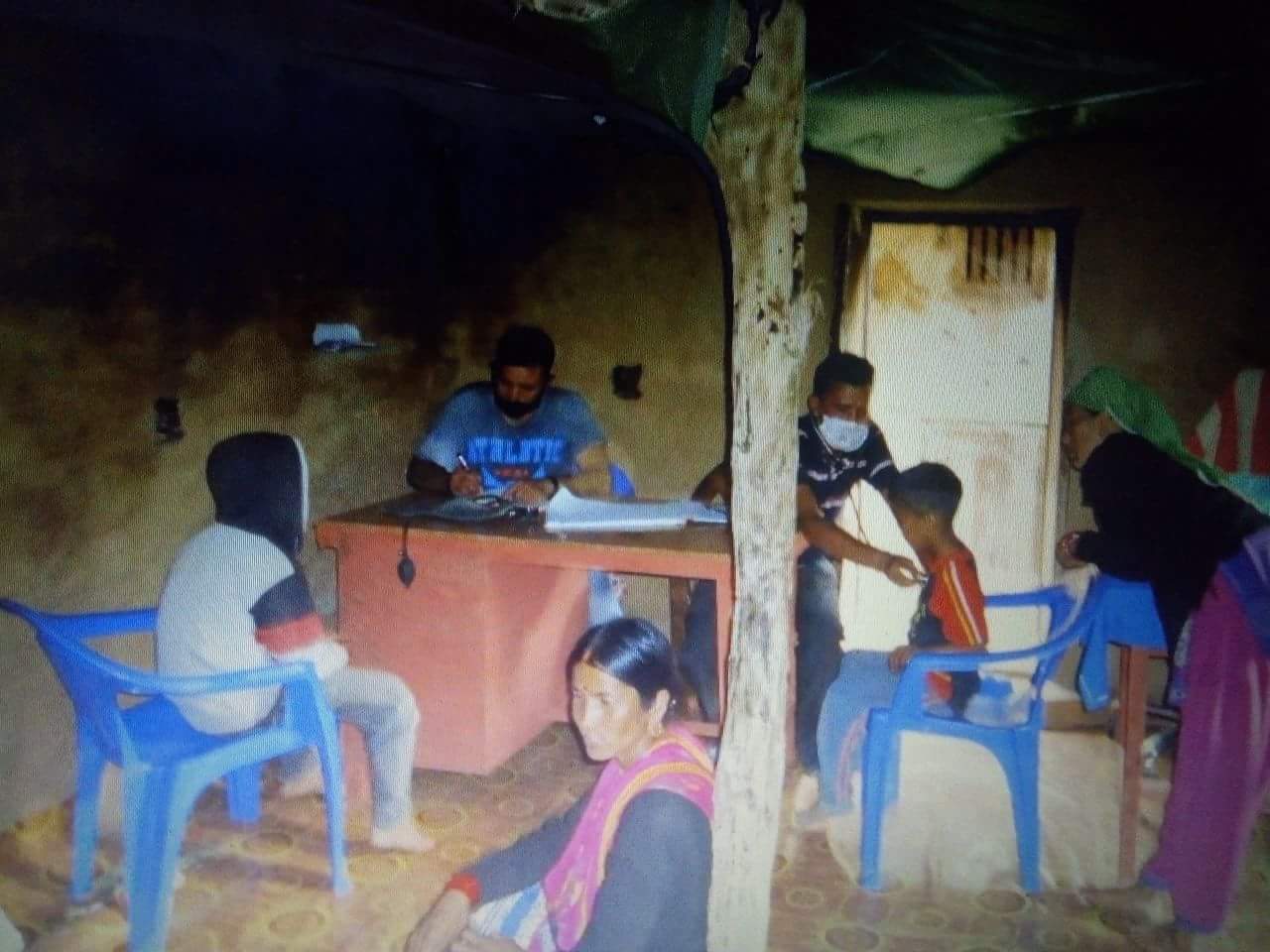 भाइरल ज्वरोको विरामीलाई धामीको भरमा पर्दा चार को मृत्यू