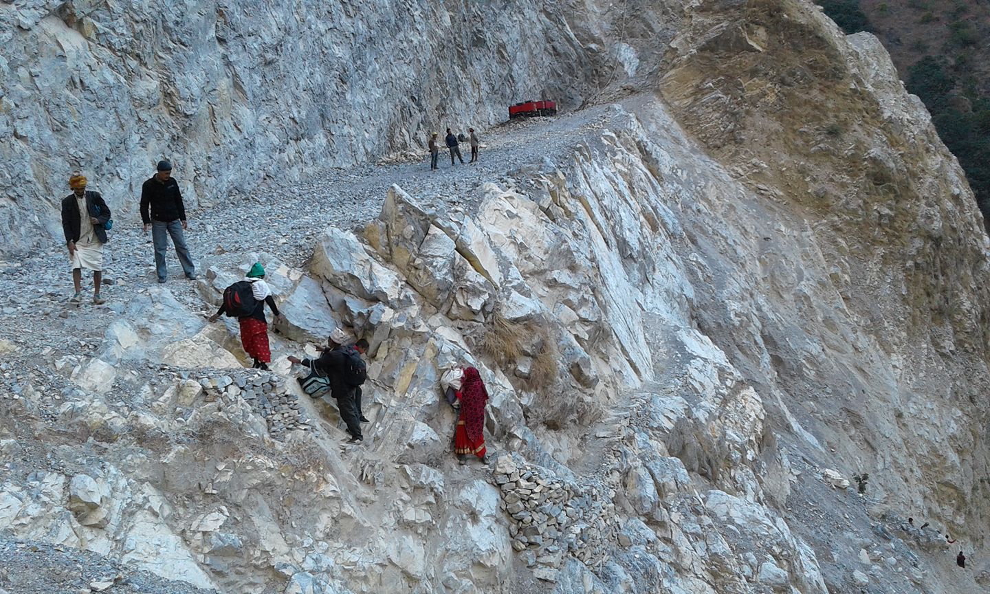 नलगाड हाईडा«ेपावर कम्पनी मुआब्जा दिन सहमत
