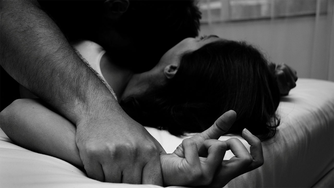 छोराले आमालाई, भाईले दिदी–बहिनीलाई कसरी बलात्कार गर्न सक्छ 