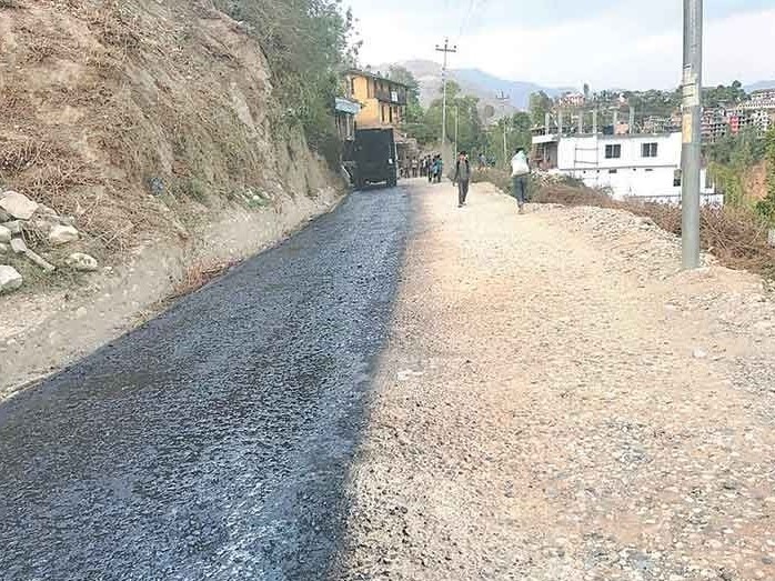 रिम्ना सडक कालोपत्रे
