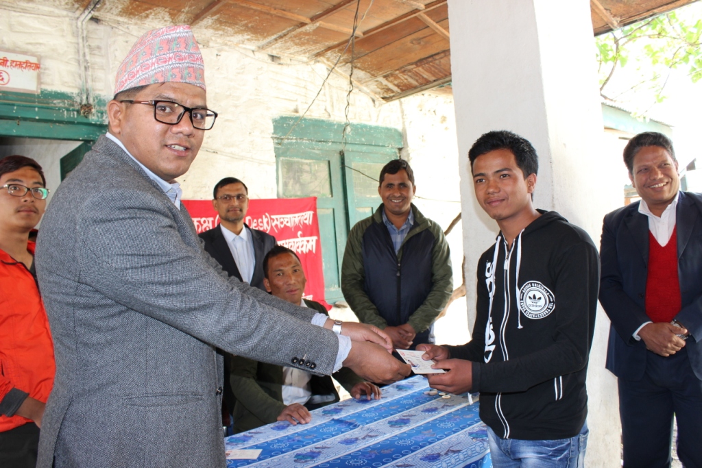 डोल्पा प्रशासनमा नागरिकलाई दिईने सेवाप्रवाह प्रभावकारी बनाउन टोकन !