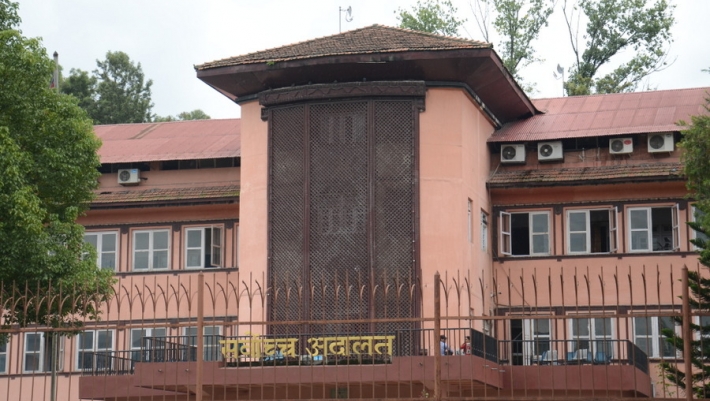 सरकारी अस्पतालबाट निजी फार्मेसी हट्ने, सर्वोच्चले दियो यस्तो आदेश