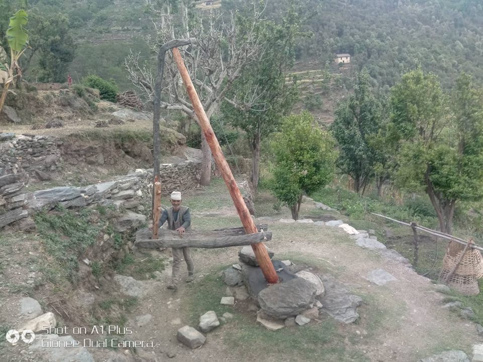 हराउँदै काठेकोलमा तेल पेल्ने चलन