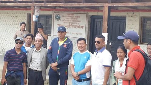 प्रमुख जिल्ला अधिकारी र समन्वय प्रमुख द्वारा स्वास्थ्य चौकी अनुगमन
