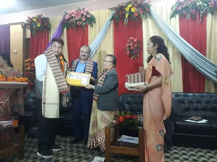 पत्रकार गौतम कदरपत्र सहित पुरस्कृत