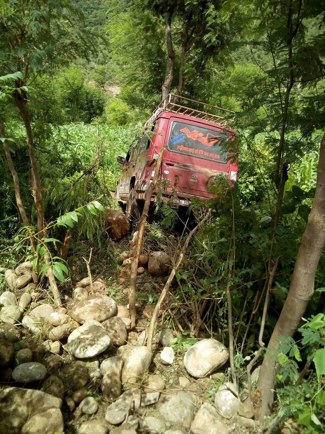 जिप दुर्घटना हुदाँ ९ जना घाईते