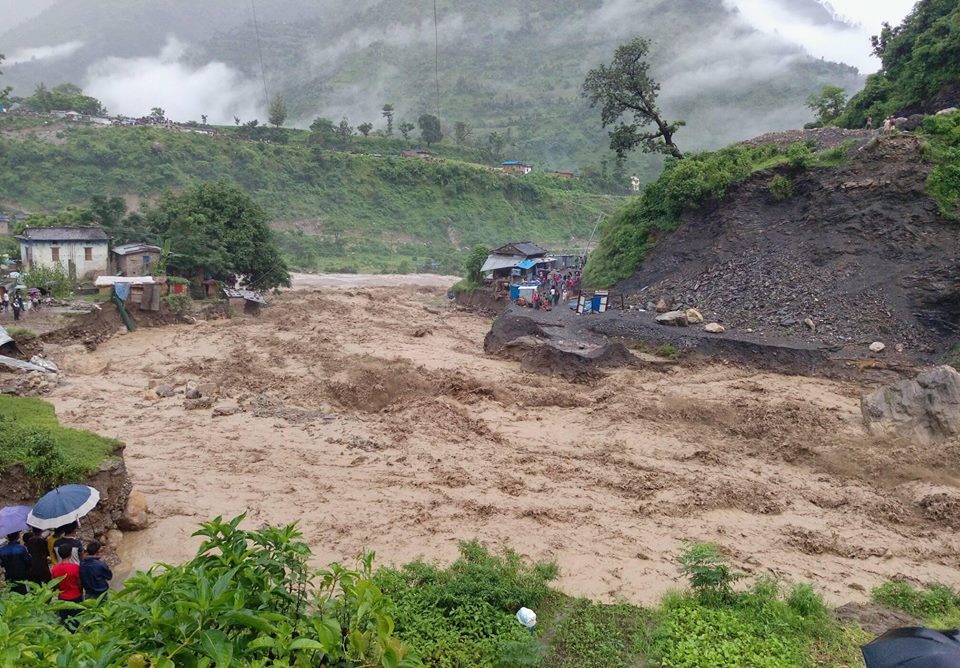 दानी पिपल खोलाले वगाएर मृत्यू