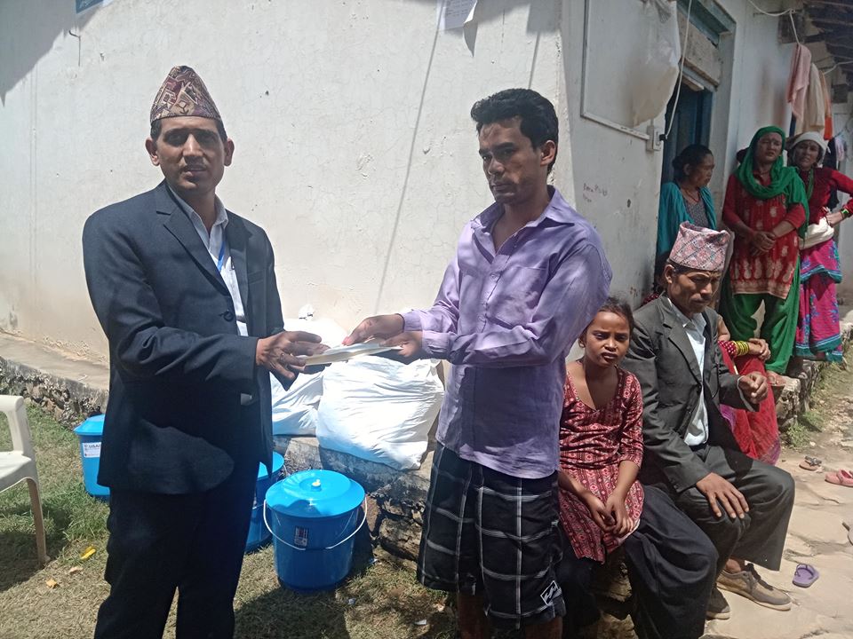 पहिरोमा ज्यान गुमाएका परिवारलाई सरकारको एक लाख सहयोग