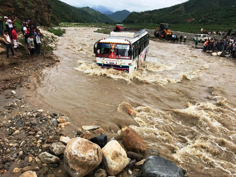 छिन्चु–जाजरकोटमा पुल नहुँदाको सास्ती फोटोफिचर