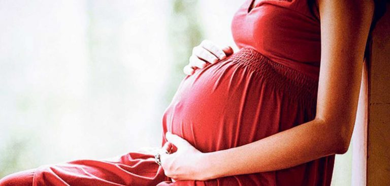 गर्भवतीलाई सेवा लिनबाट वञ्चित गरेमा स्वास्थ्यकर्मीलाई ६ महिना कैद