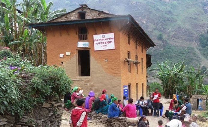 जनप्रतिनिधीको घरमा स्थानीय सरकार