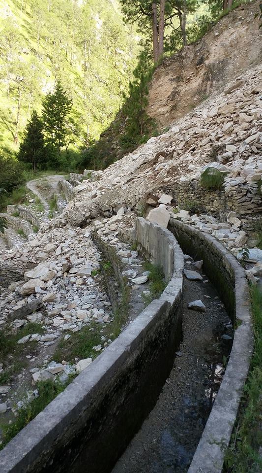 हप्ता दिन देखि विद्युत सेवा अवरुद्ध हुँदा स्वास्थ्य ,टेलिफोन सेवामा समस्य