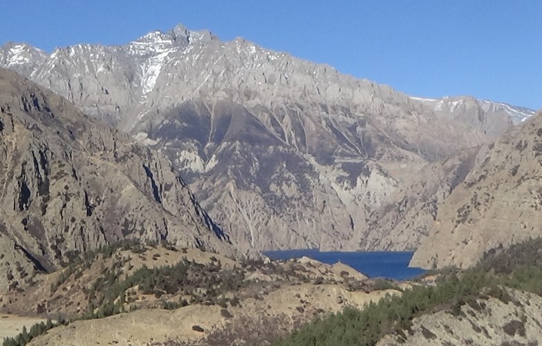 फोक्सुण्डो ताल पुग्ने पर्यटक बढे