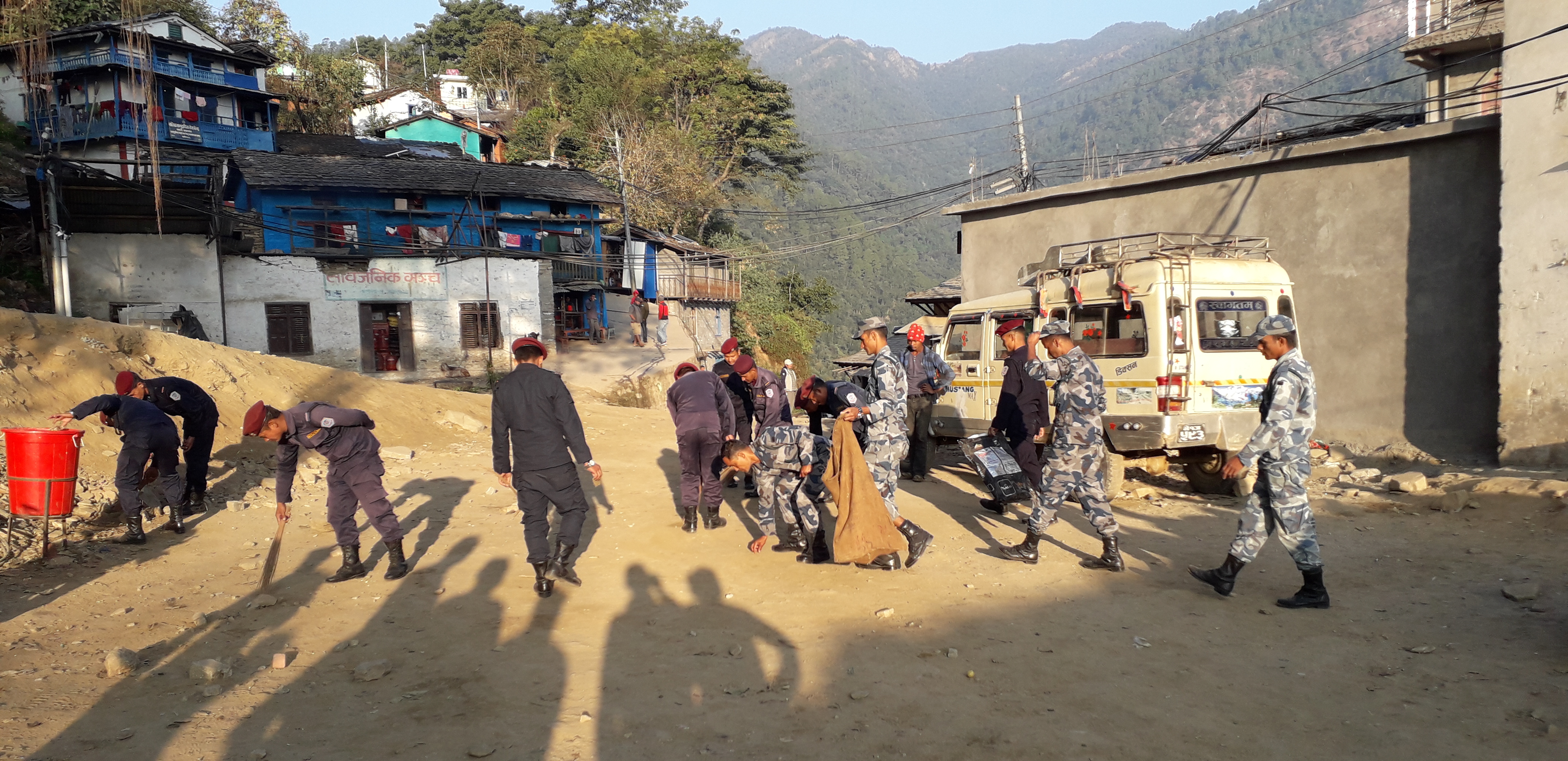शसस्त्रले गर्र्यो सरसफाई