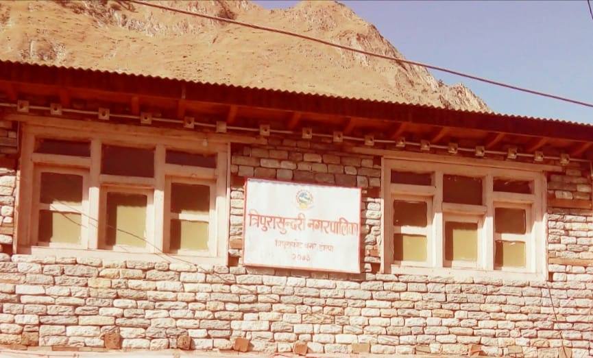 जनप्रतिनिधीको तलव भत्ता जीप दुर्घटनाका पिडितलाई