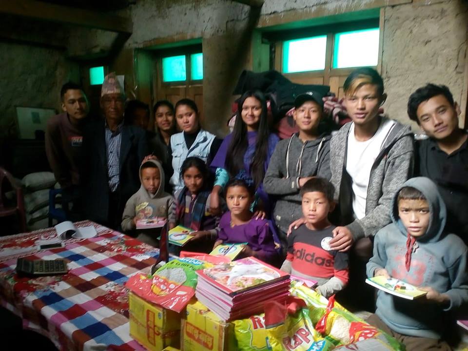भैली खेलेर उठेको रकमबाट अपाङग बालबालिकालाई सहयोग