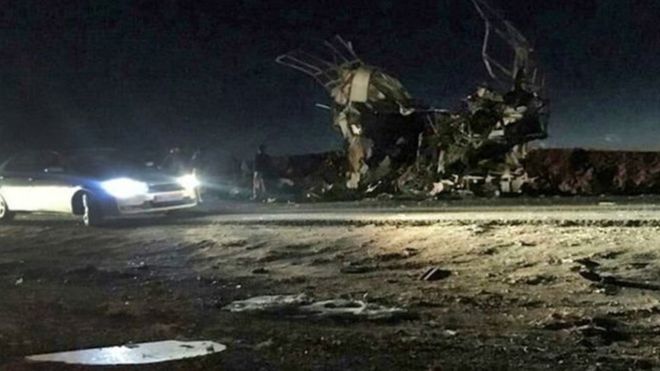 सुरक्षाकर्मीले खचाखच भरिएको बसमा बम हमलाः २० को मृत्यु