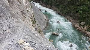 रिप, रिङको अभावमा  नलगाड जलविद्युत सुरुङको काम रोकियो