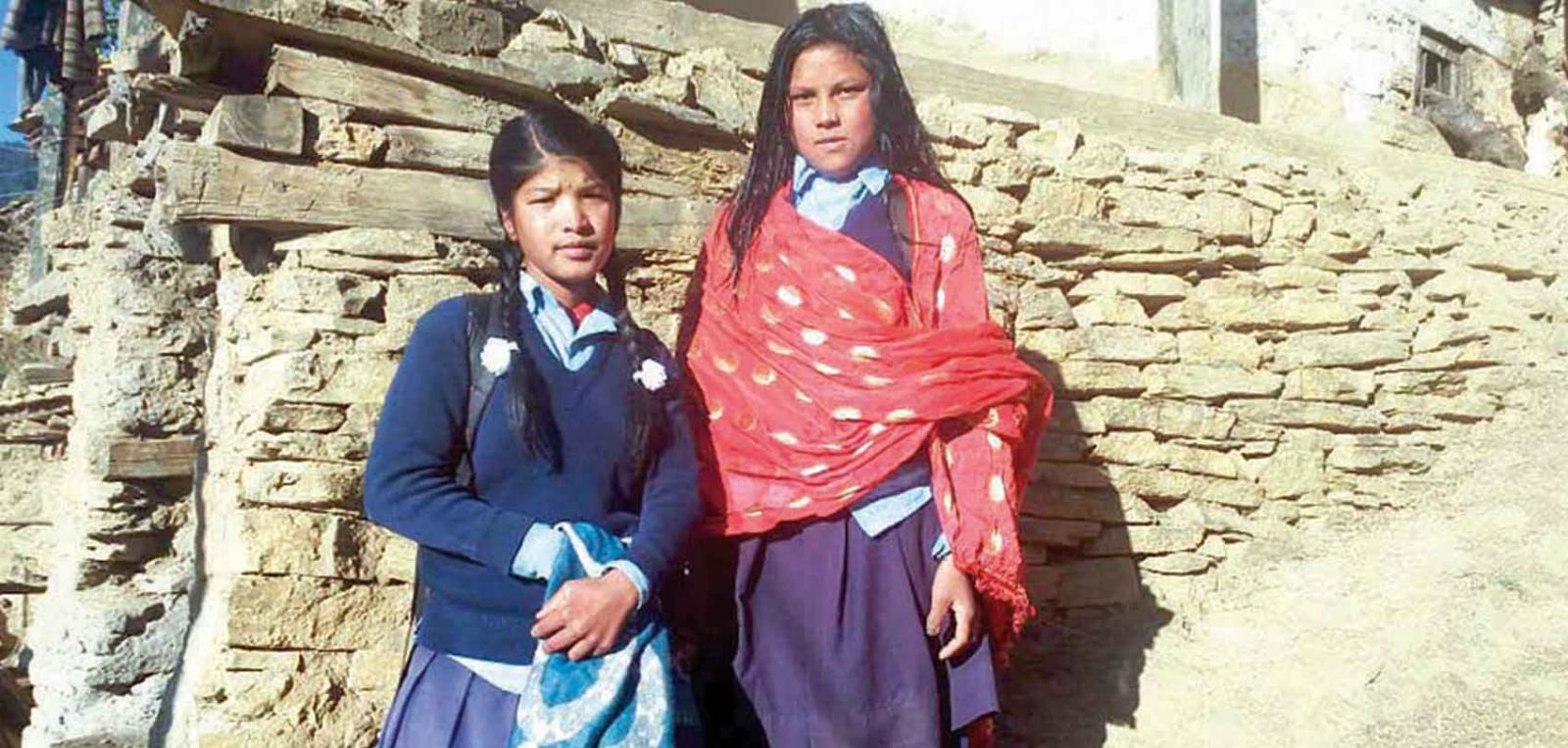 विद्यालय जान दैनिक पाँच घन्टा पैदल
