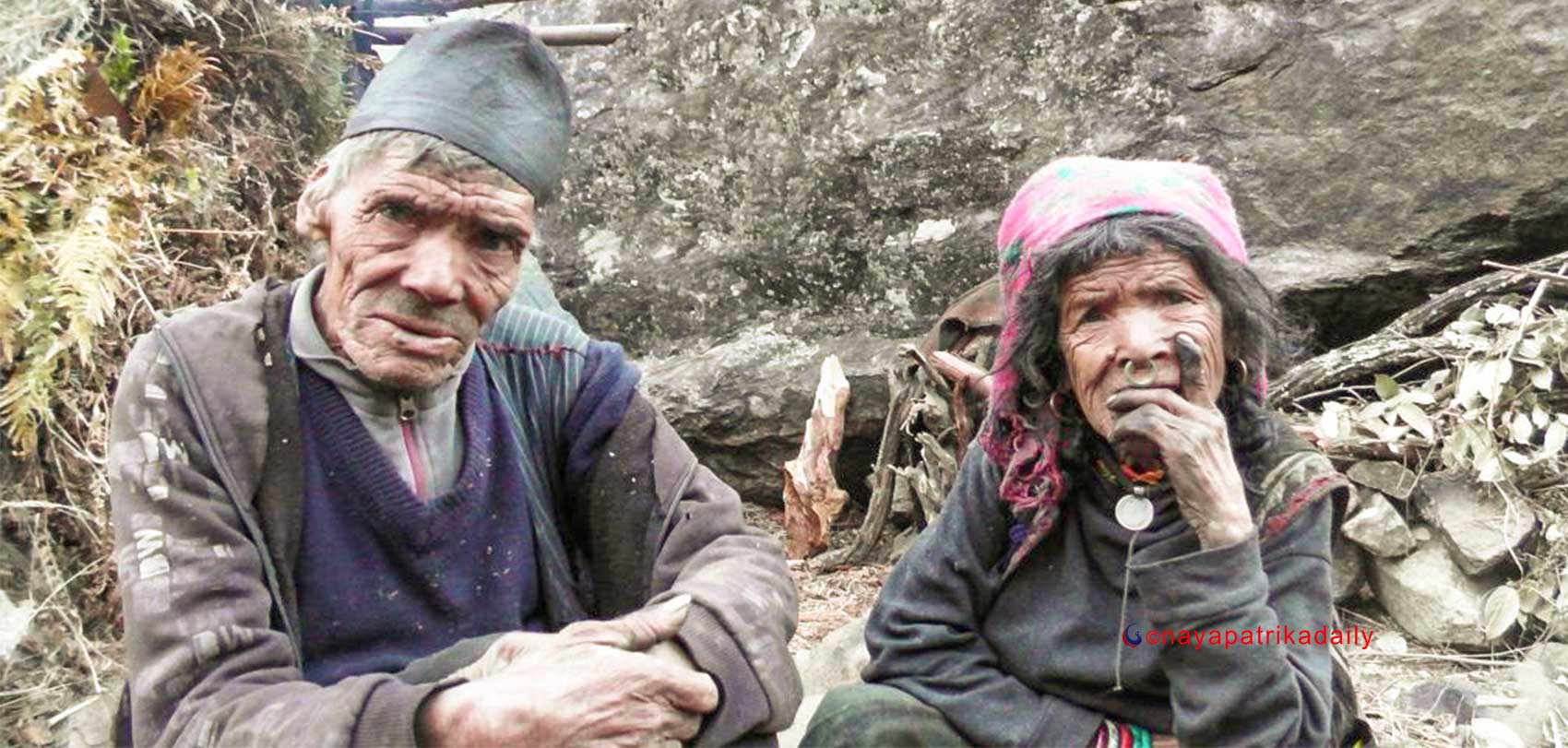 वर्षाले घर भत्किएपछि पाँच वर्षदेखि छाप्रोको वास
