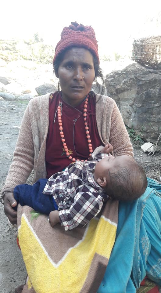 गरिब हुँनुको पीडा ः पैसा नहुँदा उपचार गर्न मुस्किल