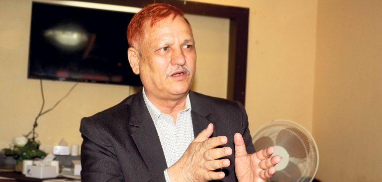 अन्तरवार्ता ः सबैका सहयोगी हातले चुनौती सामना गर्न सकिन्छ– लेखराज भट्ट, उद्योग वाणिज्य तथा आपूर्तिमन्त्री