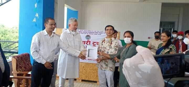कुमारी ट्रष्टद्वारा रु एक करोडको मेडिकल उपकरण हस्तान्तरण