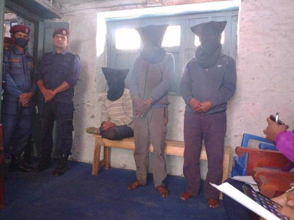 खानामा विष  राखेर ज्यान लिएको आरोपित सार्वजानिक