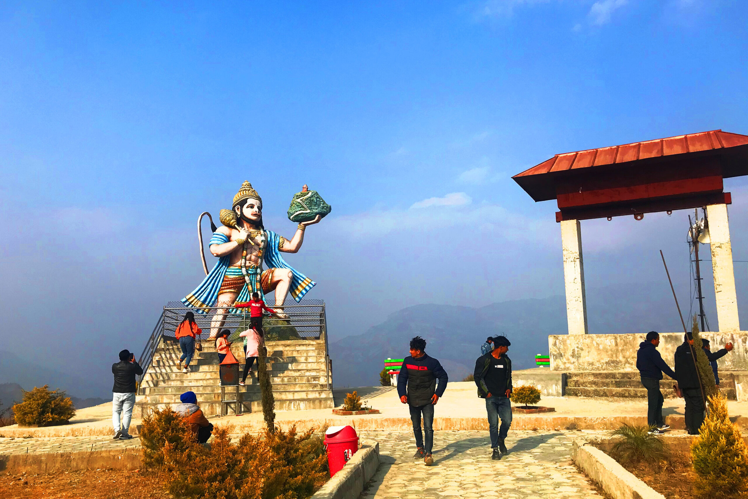 आन्तरिक पर्यटकको चहलपहल