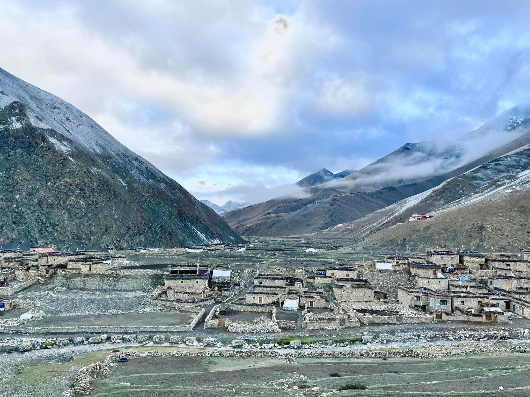 उपल्लो डोल्पा ः न त पुग्छ चामल‚ न जान्छन् कर्मचारी नै