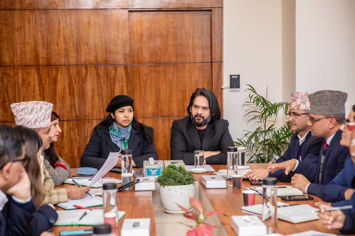 महानगरको राजश्व घटेपछि प्रदेश सरकारमाथि खनिए बालेन, भने- यो नीतिगत भ्रष्टाचार हो